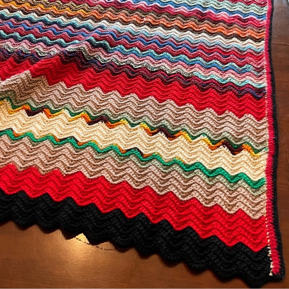 Chevron Crochet Afghan Throw Blanket - Picture 7 of 13